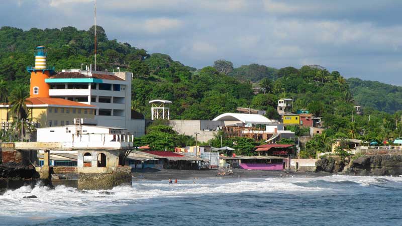 El Salvador aumenta inversión privada en el turismo