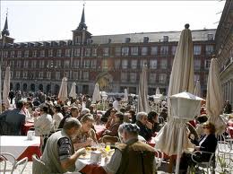 España: Confirma la FEAAV que se mantiene en ascenso el gasto turístico