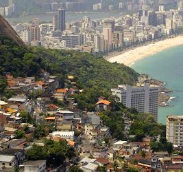 Brasil: Acción policial contra violencia no daña al turismo, señala Embratur