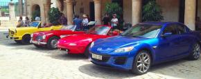 Cuba Exhibe autos deportivos entre Rutas y Andares