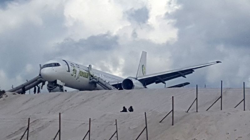 Avión de Fly Jamaica aterriza de emergencia en Guyana