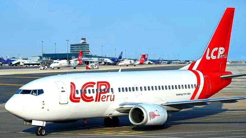 Aerolínea LCPerú suspendida por falta de póliza de seguro