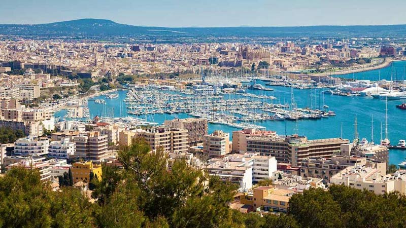 Palma de Mallorca prohibirá alquilar apartamentos a turistas