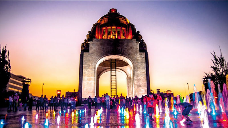 Despunta turismo en Ciudad México