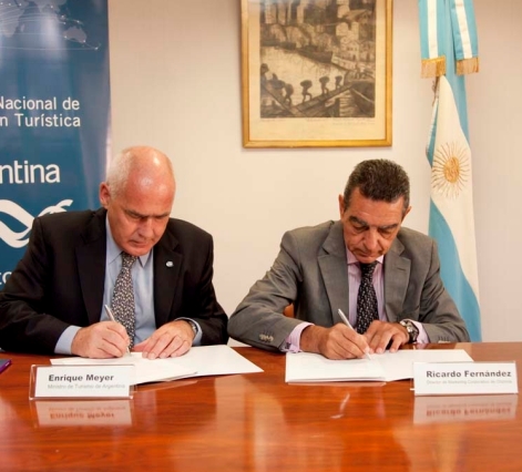 Argentina estrecha relaciones de cooperación con importantes touroperadores españoles 