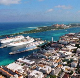 Bahamas: Regresan aerolíneas, cruceros y turistas tras el paso del huracán Irene