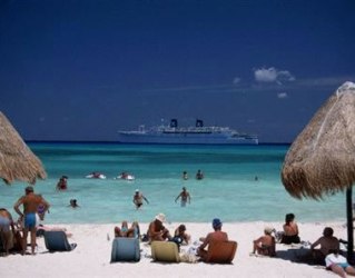 México: Aumentan arribos de turistas españoles a Quintana Roo