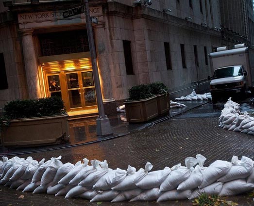 Huracán Sandy podría dañar severamente el sector de viajes de negocios