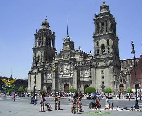 Prevén que México reciba 23,5 millones de turistas en 2012