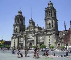 México espera récord de turistas nacionales e internacionales al cierre de 2012