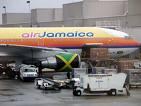 Jamaica: Proponen que Air Jamaica sea vendida al sector privado para tratar de hacerla más rentable